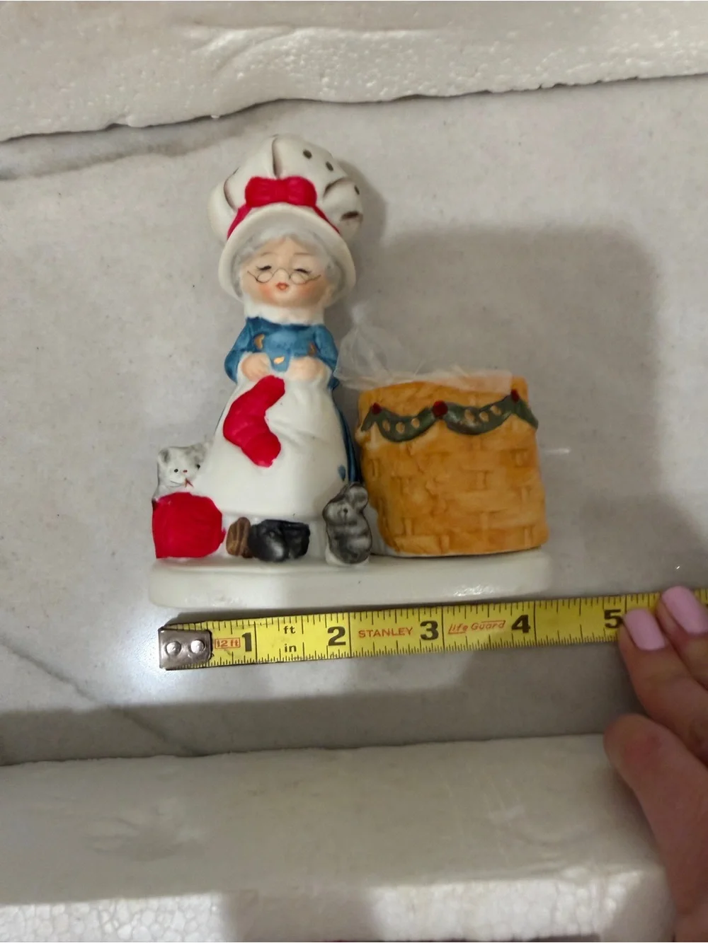 Vintage Jasco 1978 Christmas Lovekins Ceramic Votice & Figurine Set of 8
